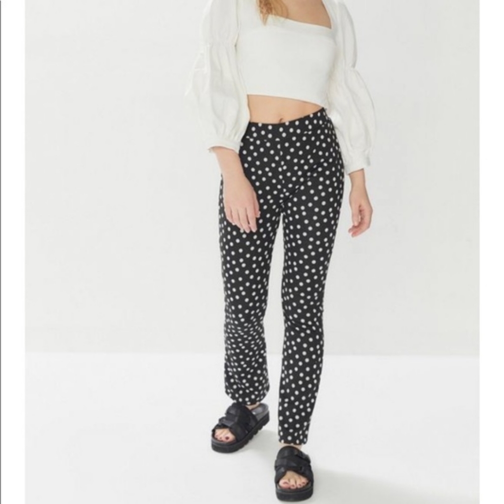 UO Casey Cropped Flare Pant